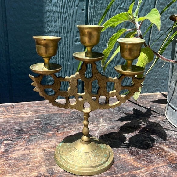 COPY - Brass Candelabra with etched Chinese dragons on both sides vintage MCM &… - Picture 2 of 7